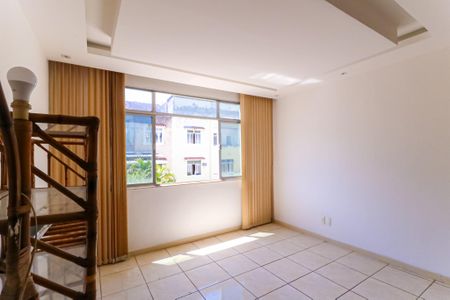 Apartamento à venda com 95m², 3 quartos e 1 vagaSala