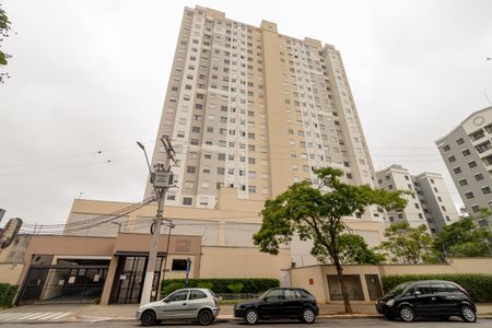 Apartamento à venda com 32m², 1 quarto e sem vaga Apartamento à venda com 32m², 1 quarto e sem vagaFachada e portaria