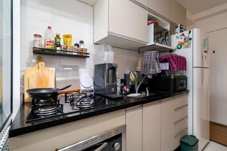 Apartamento à venda com 32m², 1 quarto e sem vaga Apartamento à venda com 32m², 1 quarto e sem vagaCozinha e Área de Serviço