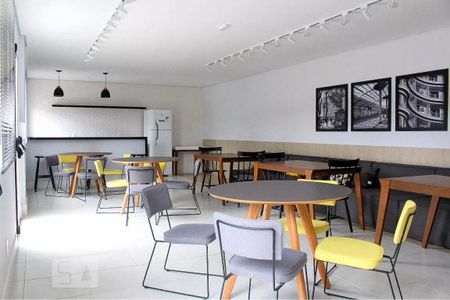 Apartamento à venda com 32m², 1 quarto e sem vaga Apartamento à venda com 32m², 1 quarto e sem vagaÁrea comum