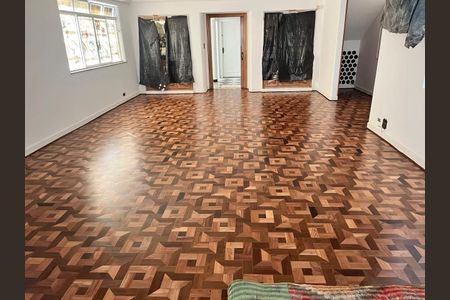 Foto 01 de casa à venda com 2 quartos, 400m² em Itaim Bibi, São Paulo