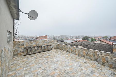 Casa à venda com 250m², 2 quartos e 2 vagas Casa à venda com 250m², 2 quartos e 2 vagasQuintal