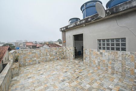 Casa à venda com 250m², 2 quartos e 2 vagas Casa à venda com 250m², 2 quartos e 2 vagasQuintal