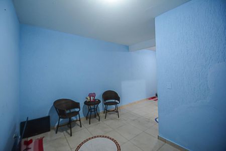 Casa à venda com 250m², 2 quartos e 2 vagas Casa à venda com 250m², 2 quartos e 2 vagasEdícula 2