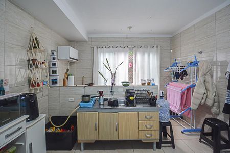 Casa à venda com 250m², 2 quartos e 2 vagas Casa à venda com 250m², 2 quartos e 2 vagasEdícula 2