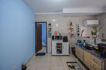 Casa à venda com 250m², 2 quartos e 2 vagas Casa à venda com 250m², 2 quartos e 2 vagasEdícula 2