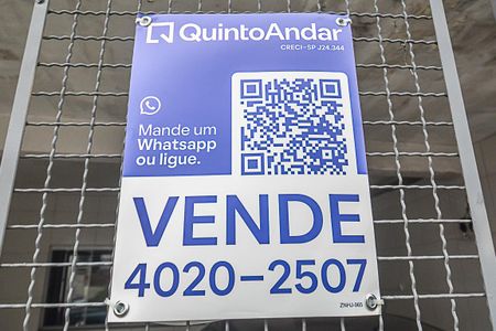 Casa à venda com 250m², 2 quartos e 2 vagas Casa à venda com 250m², 2 quartos e 2 vagasPlaca na Fachada - ZNHJ-965 - 28/10/2025