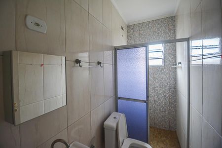 Casa à venda com 250m², 2 quartos e 2 vagas Casa à venda com 250m², 2 quartos e 2 vagasEdícula 3