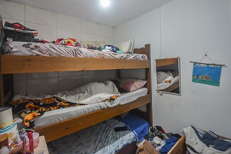 Casa à venda com 250m², 2 quartos e 2 vagas Casa à venda com 250m², 2 quartos e 2 vagasEdícula 1