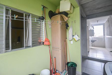 Casa à venda com 250m², 2 quartos e 2 vagas Casa à venda com 250m², 2 quartos e 2 vagasÁrea de Serviço