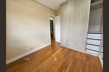 Apartamento para alugar com 101m², 3 quartos e 1 vagaQuarto 2