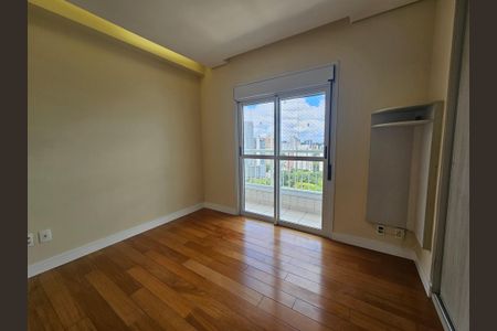 Apartamento para alugar com 101m², 3 quartos e 1 vagaSuite