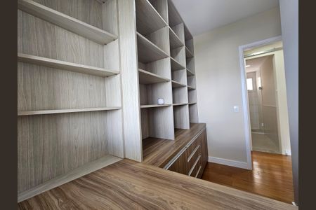 Apartamento para alugar com 101m², 3 quartos e 1 vagaQuarto 1