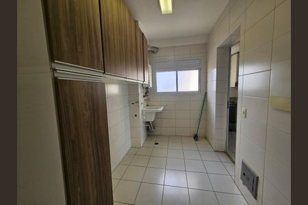 Apartamento para alugar com 101m², 3 quartos e 1 vagaÁrea de Serviço