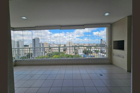 Apartamento para alugar com 101m², 3 quartos e 1 vagaSacada