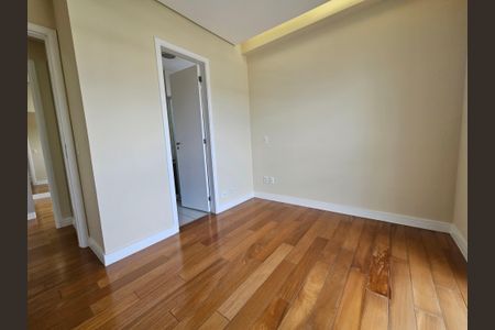 Apartamento para alugar com 101m², 3 quartos e 1 vagaSuite