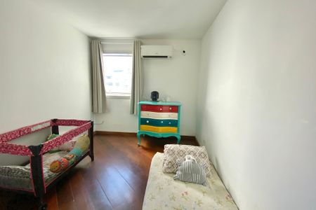 Apartamento à venda com 185m², 4 quartos e 3 vagasQuarto 3