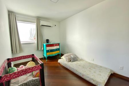 Apartamento à venda com 185m², 4 quartos e 3 vagasQuarto 3