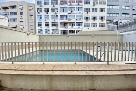 Apartamento à venda com 185m², 4 quartos e 3 vagasÁrea comum piscina