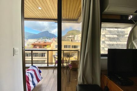 Apartamento à venda com 185m², 4 quartos e 3 vagasSuite 