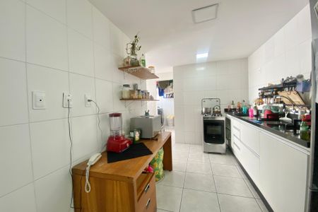Apartamento à venda com 185m², 4 quartos e 3 vagasCozinha
