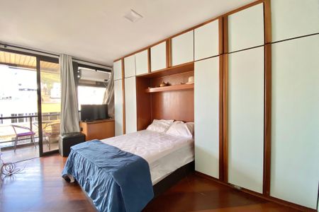 Apartamento à venda com 185m², 4 quartos e 3 vagasSuite 