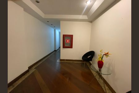 Apartamento à venda com 185m², 4 quartos e 3 vagasHall de entrada