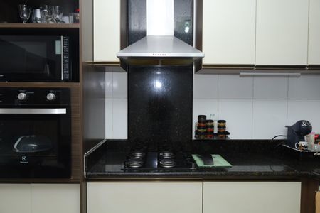 Casa à venda com 97m², 3 quartos e 2 vagasCozinha