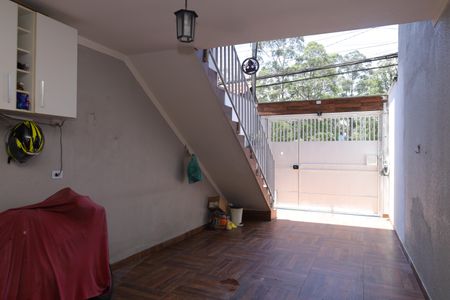 Casa à venda com 97m², 3 quartos e 2 vagasGaragem