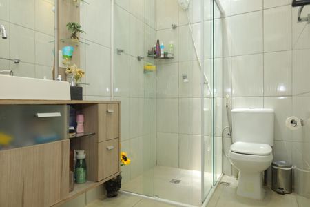 Casa à venda com 97m², 3 quartos e 2 vagasBanheiro 2