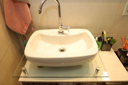 Casa à venda com 97m², 3 quartos e 2 vagasBanheiro - Suíte