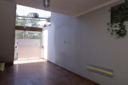 Casa à venda com 97m², 3 quartos e 2 vagasGaragem