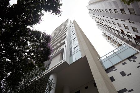 Apartamento para alugar com 49m², 1 quarto e 1 vaga Apartamento para alugar com 49m², 1 quarto e 1 vagaFachada