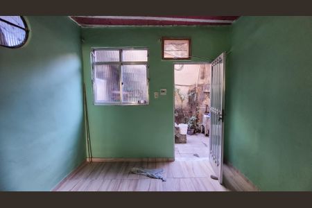 Studio de kitnet/studio para alugar com 1 quarto, 38m² em Irajá, Rio de Janeiro