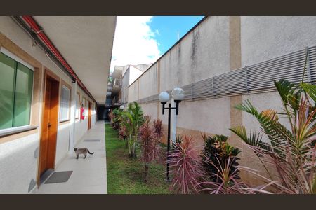 Apartamento à venda com 46m², 2 quartos e sem vagaÁrea comum