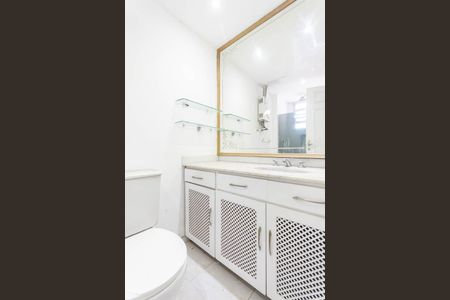 Apartamento à venda com 121m², 2 quartos e 1 vagaBanheiro Suíte 1