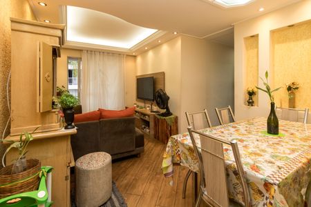 Sala de apartamento à venda com 3 quartos, 64m² em Vila Ivone, São Paulo