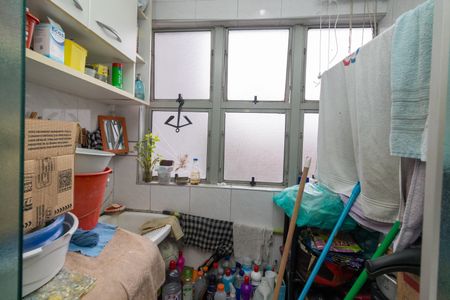 Apartamento à venda com 64m², 3 quartos e 1 vaga Apartamento à venda com 64m², 3 quartos e 1 vagaÁrea de Serviço
