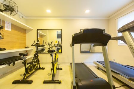 Apartamento à venda com 33m², 2 quartos e sem vagaÁrea comum - Academia