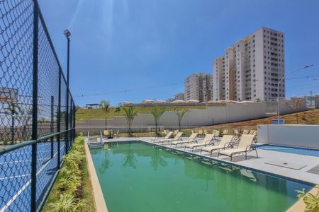 Apartamento à venda com 46m², 2 quartos e 1 vaga Apartamento à venda com 46m², 2 quartos e 1 vagaÁrea comum - Piscina