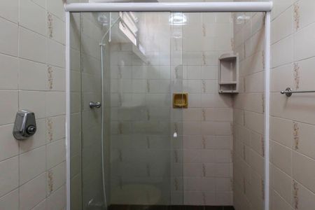 Casa à venda com 151m², 5 quartos e 3 vagas Casa à venda com 151m², 5 quartos e 3 vagasBanheiro