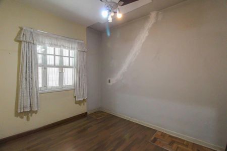 Casa à venda com 151m², 5 quartos e 3 vagas Casa à venda com 151m², 5 quartos e 3 vagasQuarto 2