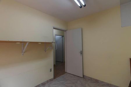 Casa à venda com 151m², 5 quartos e 3 vagas Casa à venda com 151m², 5 quartos e 3 vagasQuarto de Serviço