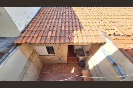 Casa à venda com 100m², 2 quartos e 1 vaga Casa à venda com 100m², 2 quartos e 1 vagaQuintal