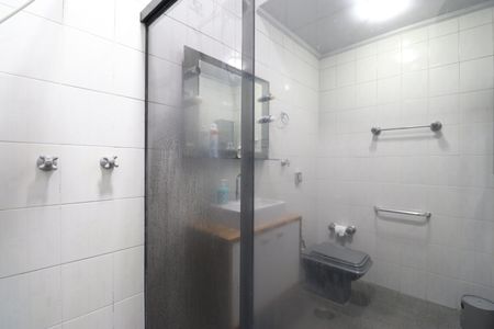 Casa à venda com 100m², 2 quartos e 1 vagaBanheiro