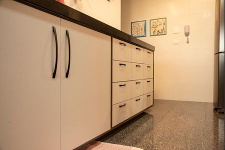 Apartamento à venda com 102m², 3 quartos e 2 vagasCozinha