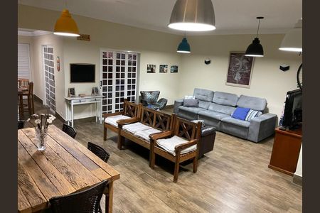 Foto 11 de casa à venda com 3 quartos, 296m² em Cambuci, São Paulo