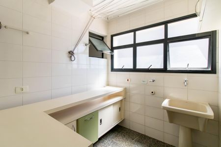 Apartamento à venda com 81m², 3 quartos e 2 vagas Apartamento à venda com 81m², 3 quartos e 2 vagasArea de Serviço