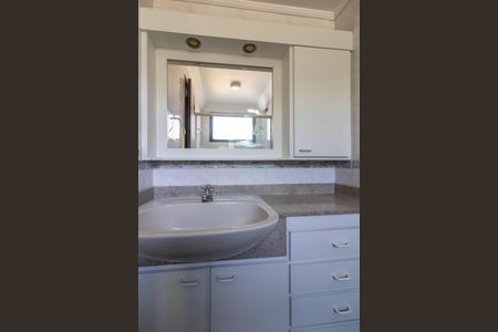 Apartamento à venda com 81m², 3 quartos e 2 vagas Apartamento à venda com 81m², 3 quartos e 2 vagasSuíte