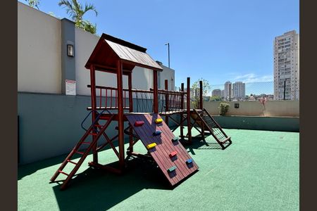 Apartamento à venda com 81m², 3 quartos e 2 vagas Apartamento à venda com 81m², 3 quartos e 2 vagasArea Comum - Playground